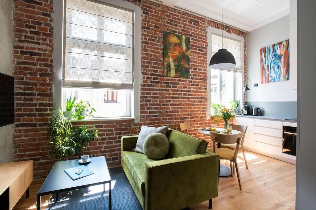Elegant Apartment Luminis In Krakow'S Old City Exteriör bild