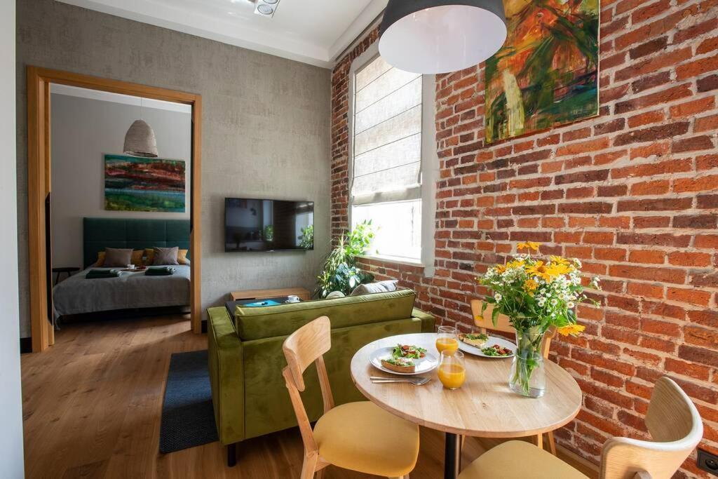 Elegant Apartment Luminis In Krakow'S Old City Exteriör bild